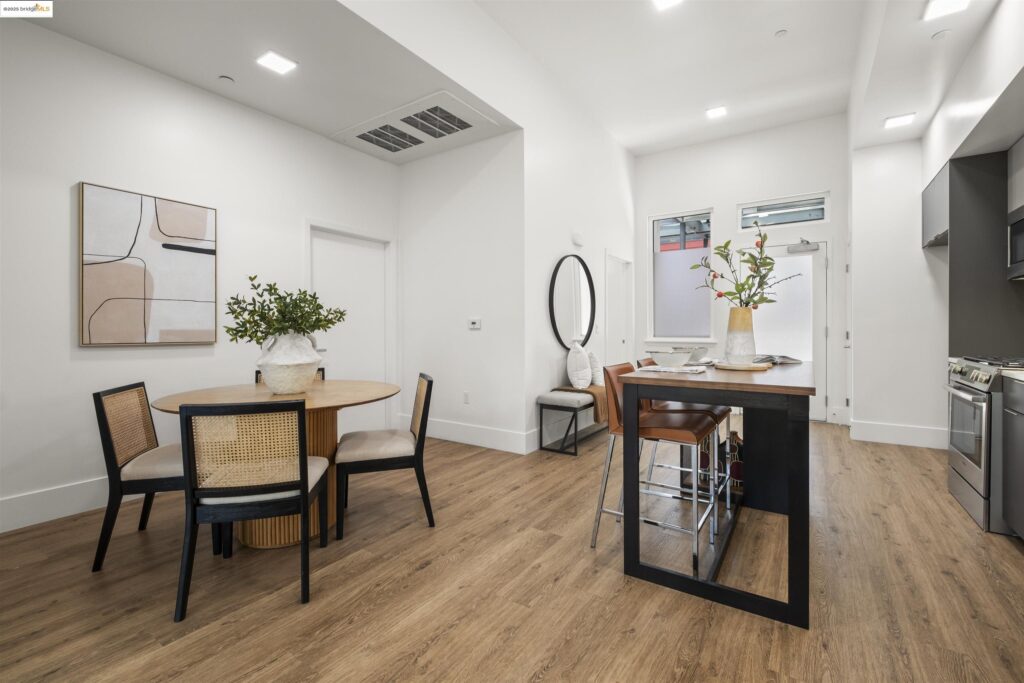 Real Estate Agency